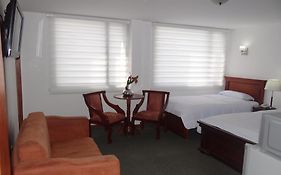 Altura Rooms & Suites